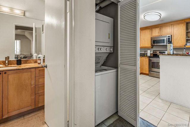 8889 Caminito Plaza Centro 7225, San Diego, CA 92122