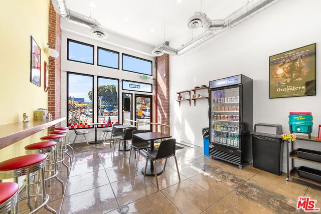 4673 Hollywood Boulevard, Los Angeles, CA 90027