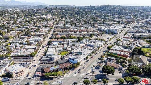 4673 Hollywood Boulevard, Los Angeles, CA 90027