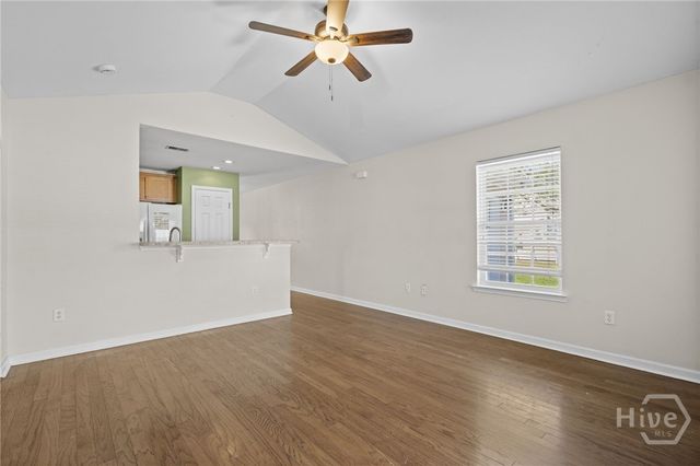 29 Twin Oaks Place, Savannah, GA 31407