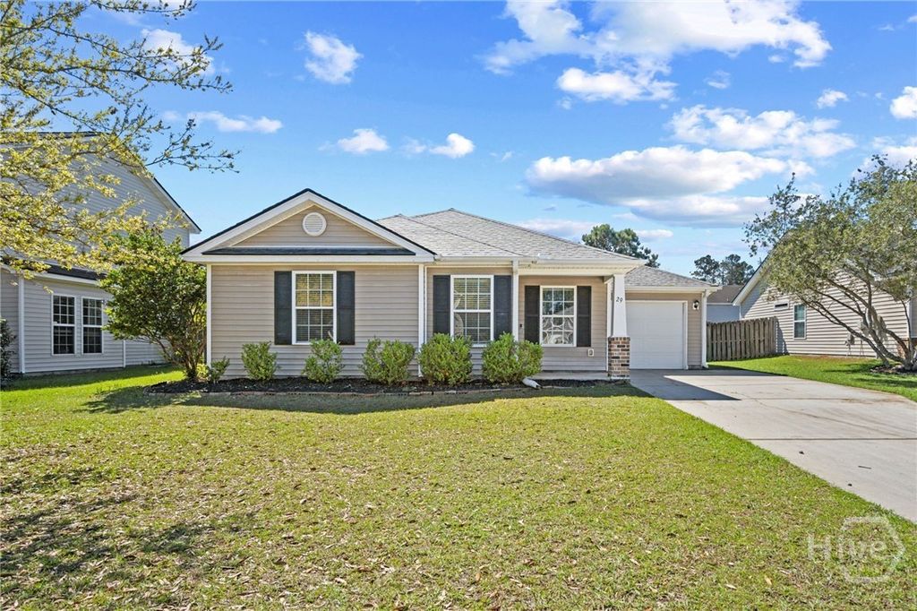 29 Twin Oaks Place, Savannah, GA 31407