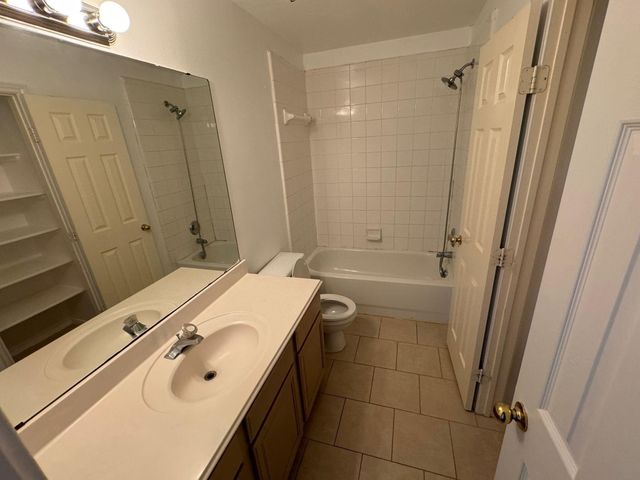 17055 Kilwinning Drive, Houston, TX 77084