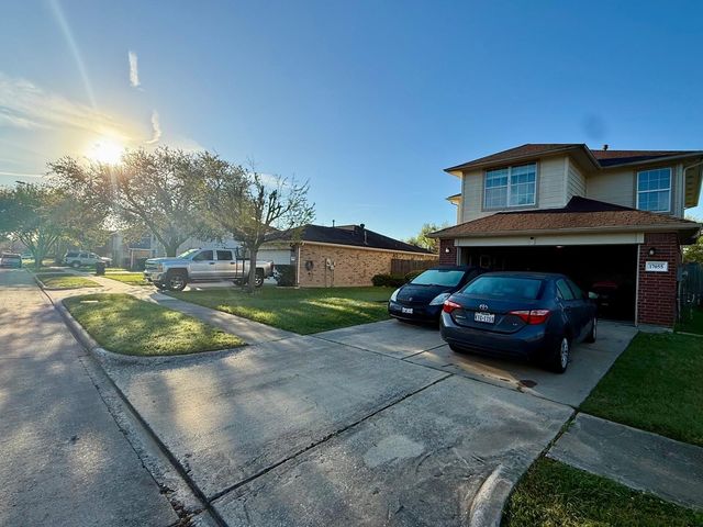 17055 Kilwinning Drive, Houston, TX 77084
