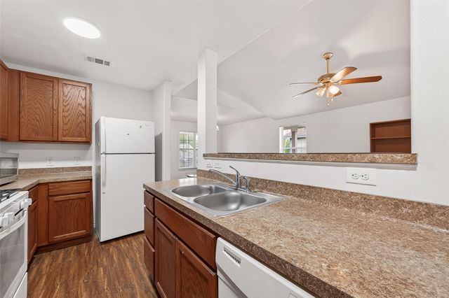 410 Collins Road, Richmond, TX 77469