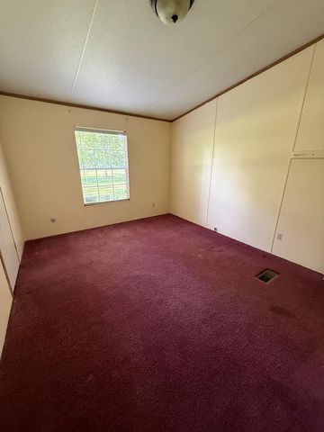184 Mclane St, Pinckard, AL 36371