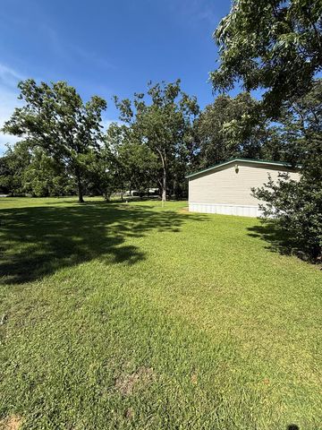 184 Mclane St, Pinckard, AL 36371