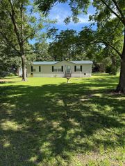 184 Mclane St, Pinckard, AL 36371