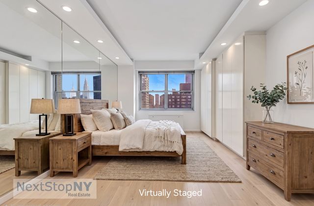 400 E 56th St Apt 9H, New York City, NY 10022