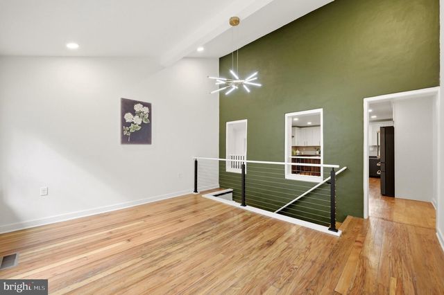 78 JOE MILLER RD, Kearneysville, WV 25430