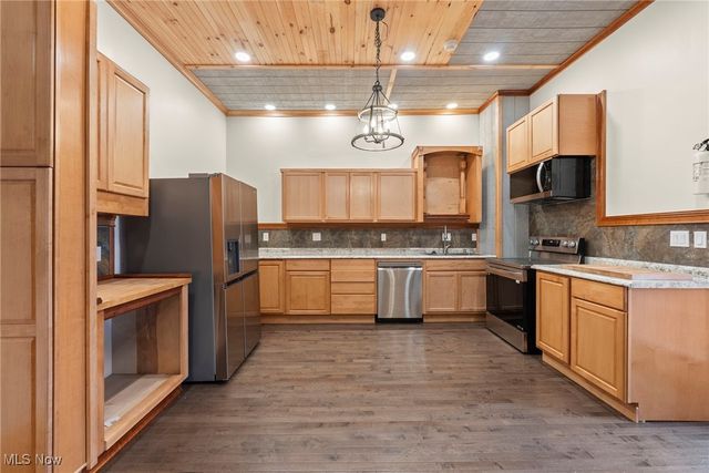 5984 W South Range Road, Salem, OH 44460