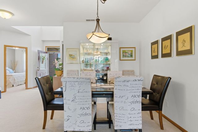 1203 Poppyfield Place, Schererville, IN 46375