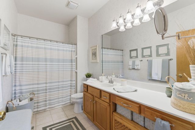 1203 Poppyfield Place, Schererville, IN 46375