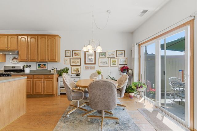 1203 Poppyfield Place, Schererville, IN 46375