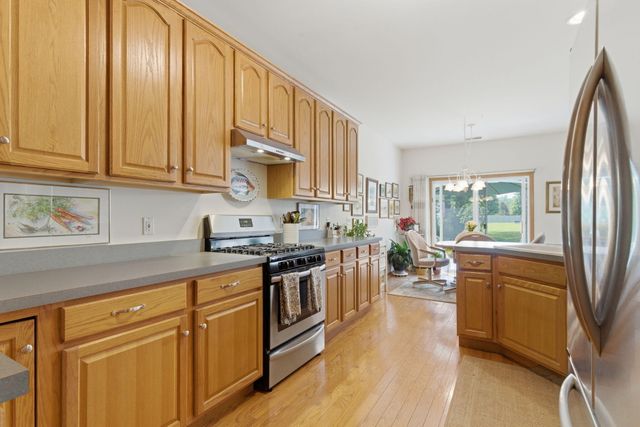 1203 Poppyfield Place, Schererville, IN 46375