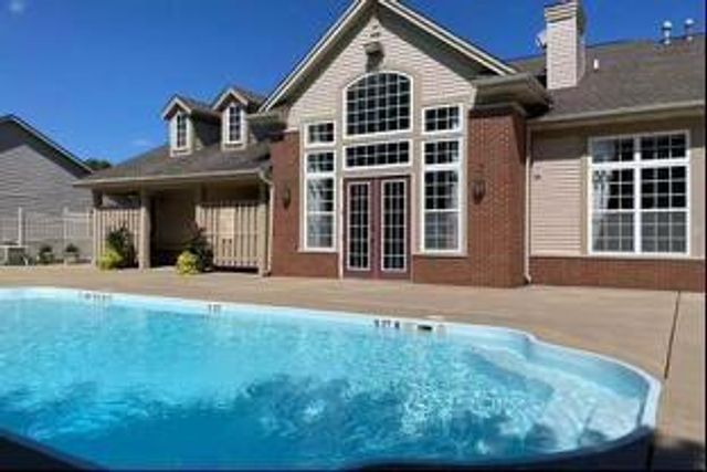 1203 Poppyfield Place, Schererville, IN 46375