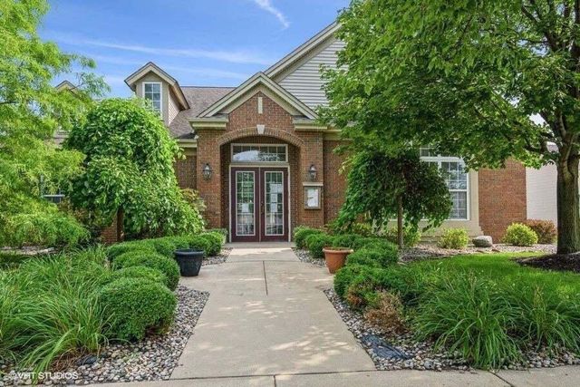 1203 Poppyfield Place, Schererville, IN 46375