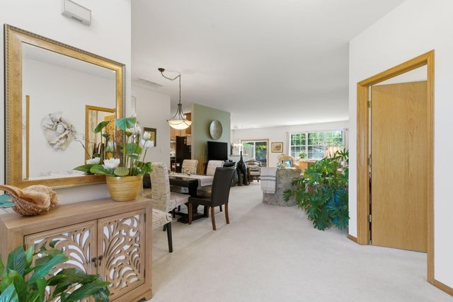 1203 Poppyfield Place, Schererville, IN 46375