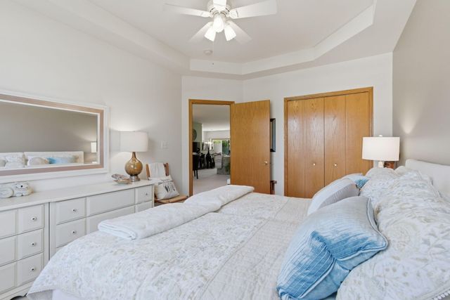 1203 Poppyfield Place, Schererville, IN 46375