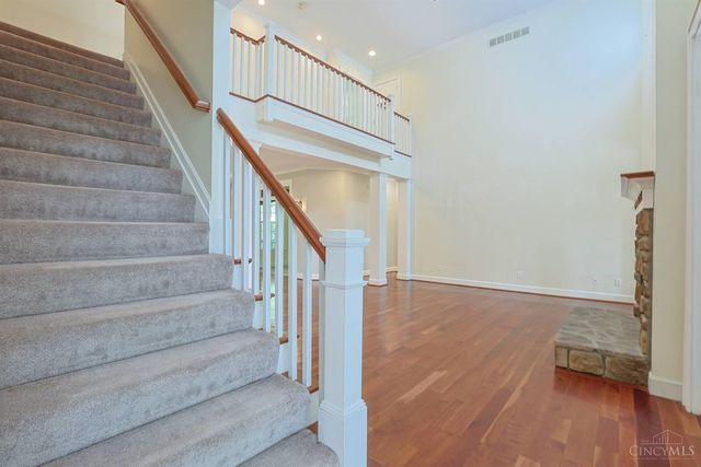 2321 Manistique Lakes Drive, Lebanon, OH 45036