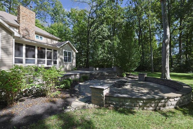 2321 Manistique Lakes Drive, Lebanon, OH 45036