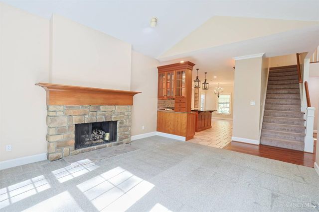 2321 Manistique Lakes Drive, Lebanon, OH 45036