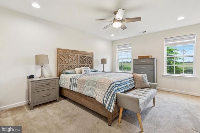 425 CHERRY BLOSSOM LANE, Norristown, PA 19403