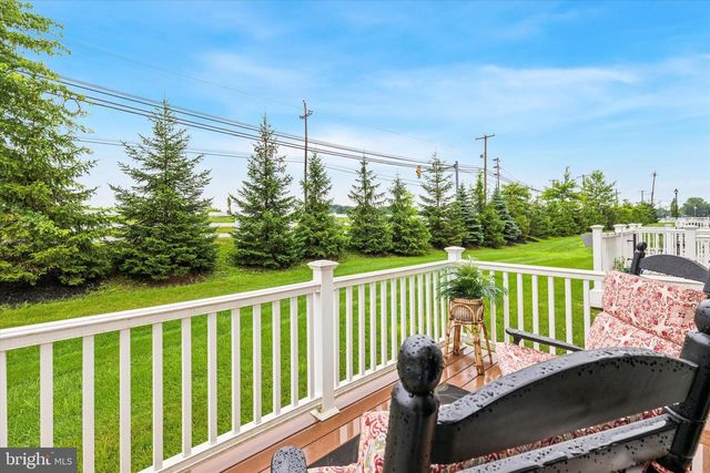 425 CHERRY BLOSSOM LANE, Norristown, PA 19403