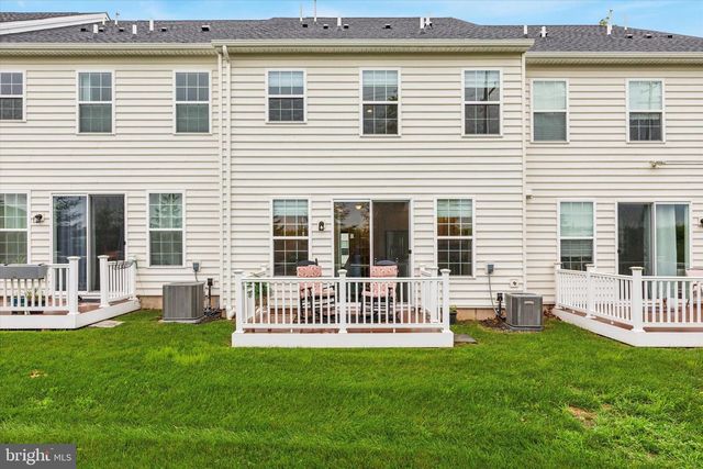 425 CHERRY BLOSSOM LANE, Norristown, PA 19403