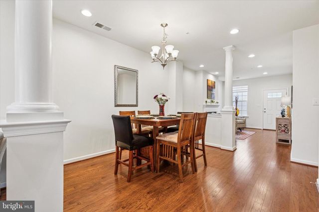 425 CHERRY BLOSSOM LANE, Norristown, PA 19403