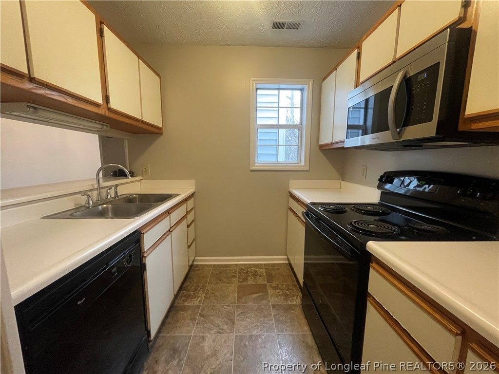 241 Waterdown Drive 12, Fayetteville, NC 28314 — photo 10