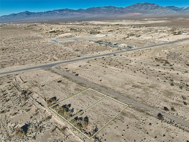 910 North Emery Street, Pahrump, NV 89060