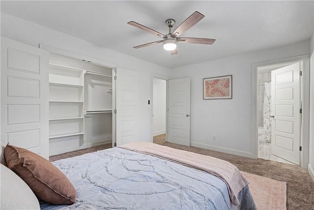 4 Evesham Lane, Bella Vista, AR 72714