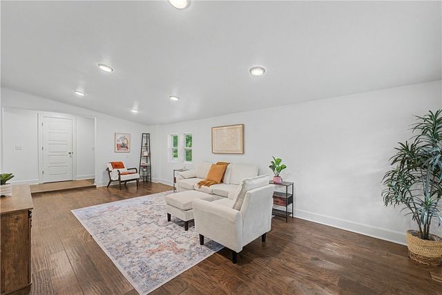 4 Evesham Lane, Bella Vista, AR 72714