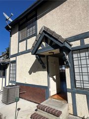 711 W Duarte F, Monrovia, CA 91016