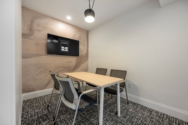 93 Bennington St 406, Revere, MA 02151