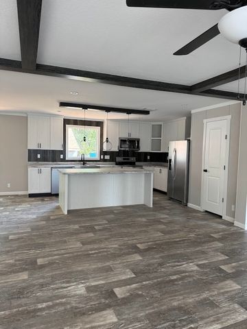 1324 Pelican Circle, Pelican Bay, TX 76020