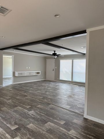 1324 Pelican Circle, Pelican Bay, TX 76020
