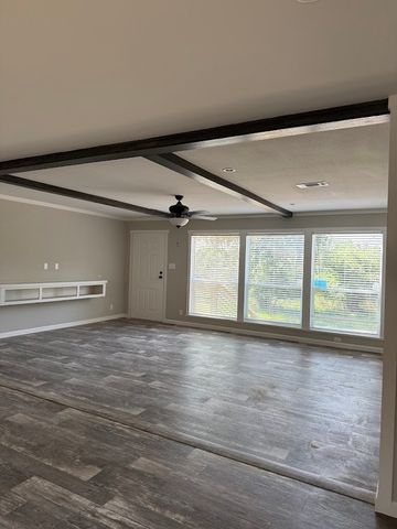 1324 Pelican Circle, Pelican Bay, TX 76020