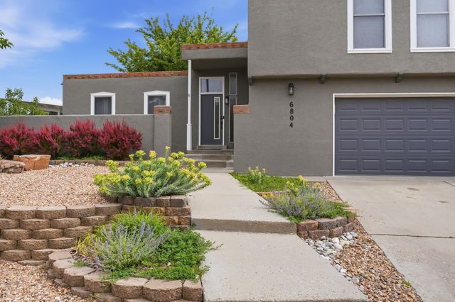 6804 Beck Drive NE, Albuquerque, NM 87109