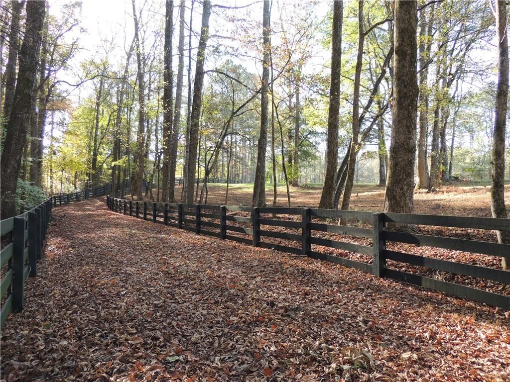 Image 2 of property listing at 12950 New Providence Road, Milton, GA 30004