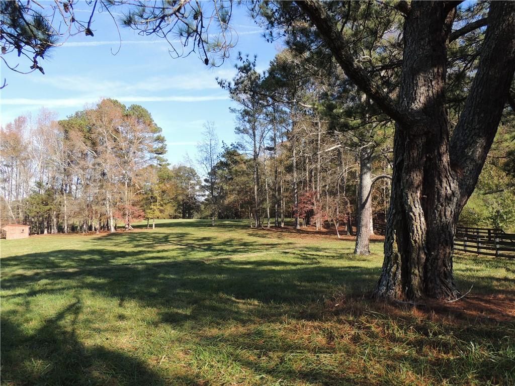 Image 43 of property listing at 12950 New Providence Road, Milton, GA 30004