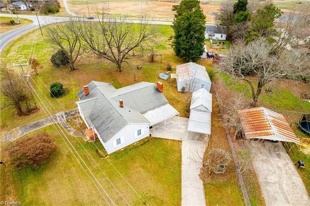 165 Lakeview Church Road, Linwood, NC 27299