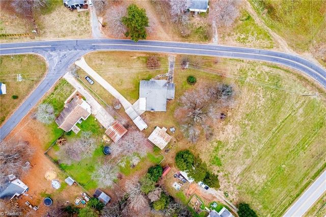 165 Lakeview Church Road, Linwood, NC 27299