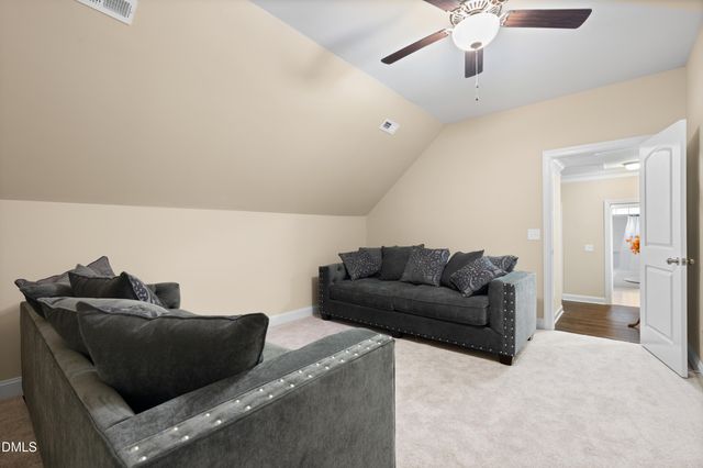 1021 Hawk Hollow Lane, Wake Forest, NC 27587