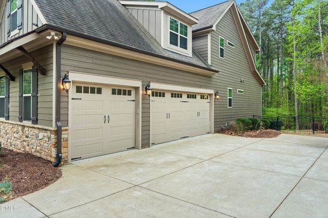 1021 Hawk Hollow Lane, Wake Forest, NC 27587