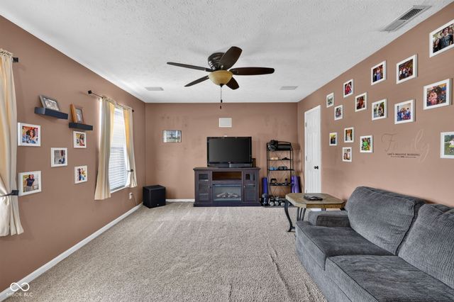 17078 Newberry Lane, Westfield, IN 46074