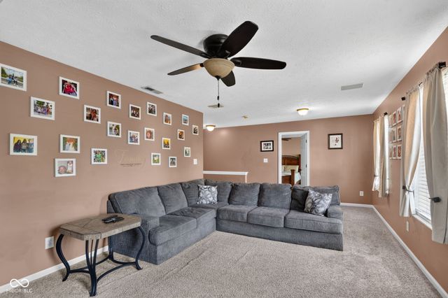 17078 Newberry Lane, Westfield, IN 46074