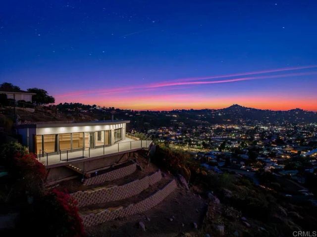 1110 Monterey Drive, El Cajon, CA 92020