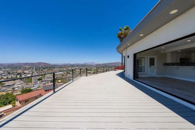 1110 Monterey Drive, El Cajon, CA 92020