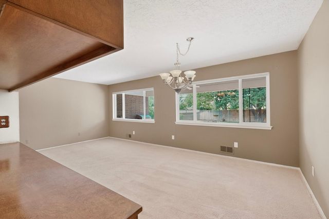 3709 Piermont Drive NE, Albuquerque, NM 87111